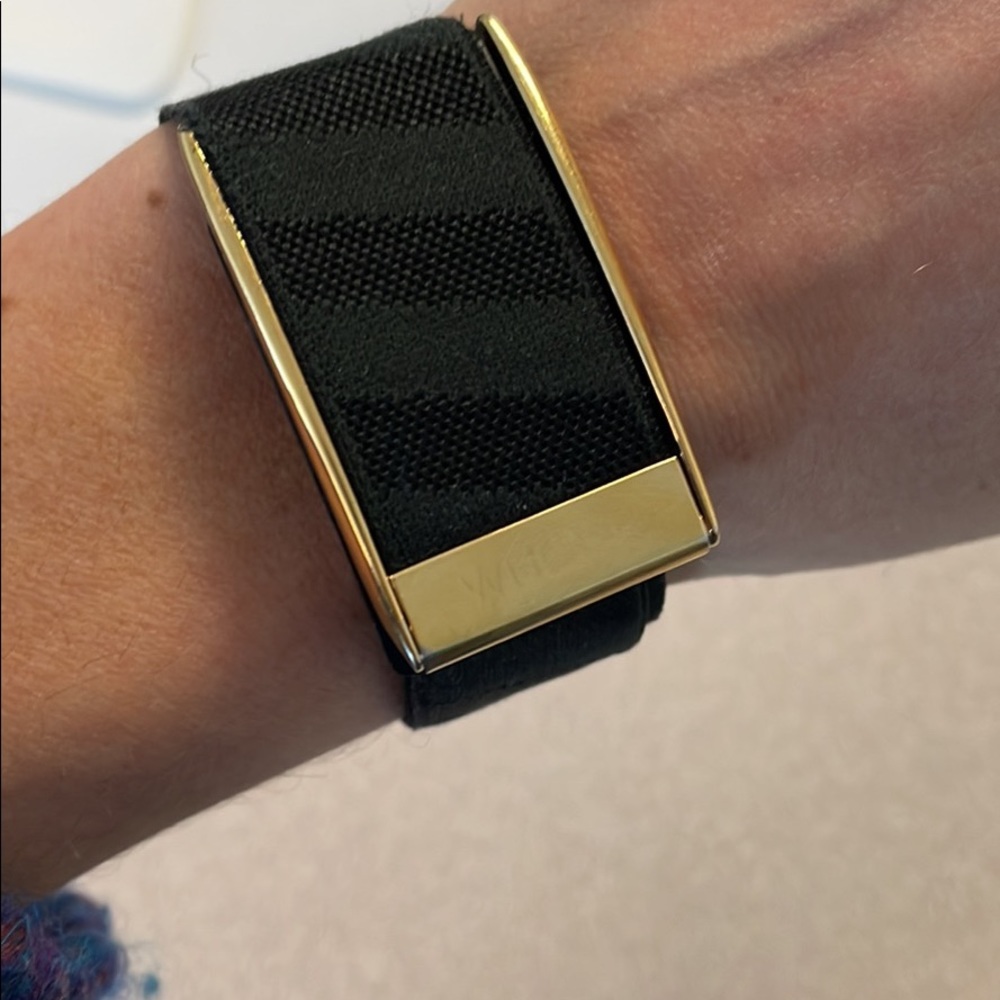 WHOOP LUX BAND BLACK & GOLD